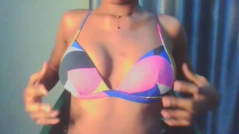 Snapshot of verywetpussy_ chatting on 09/28/25, 04:34 verywetpussy  online show from 09/28/25, 04:34