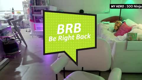 Snapshot of vesafine chatting on 10/10/25, 02:43 vesafine online show from 10/10/25, 02:43