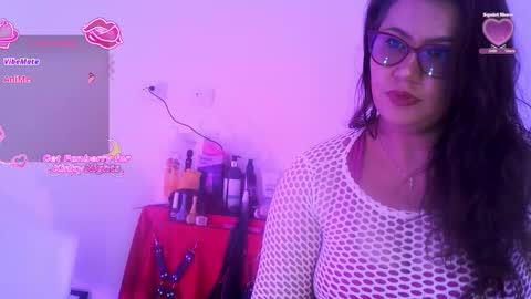 Vesper Vixen online show from 12/19/25, 03:41