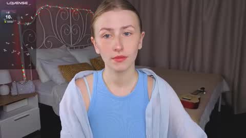 Celeste online show from 10/04/25, 05:49