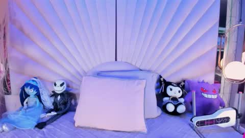 Vesper Velvet  online show from 03/22/26, 04:16