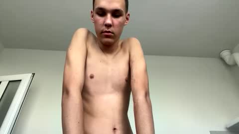 Snapshot of vexonheat chatting on 09/13/25, 03:34 VexonHeat online show from 09/13/25, 03:34