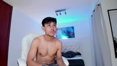 Vezx online show from 03/21/26, 06:55