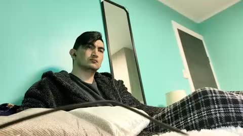 vhalir online show from 06/17/26, 02:47