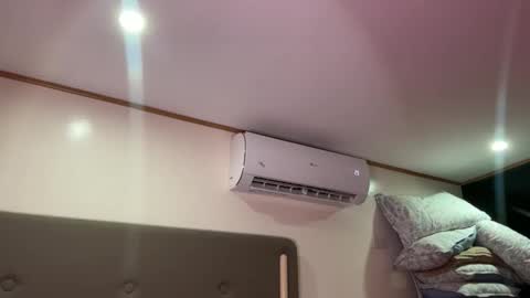 via_olala online show from 01/08/26, 10:28