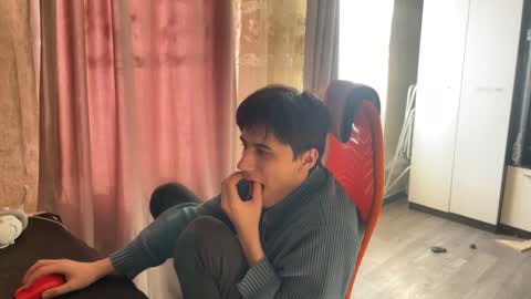 Snapshot of vialeras chatting on 02/14/26, 09:17 vialeras online show from 02/14/26, 09:17