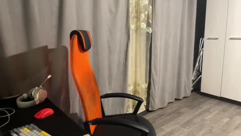 Snapshot of vialeras chatting on 02/18/26, 02:29 vialeras online show from 02/18/26, 02:29