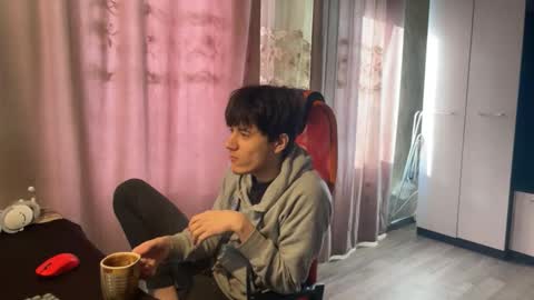 Snapshot of vialeras chatting on 02/20/26, 05:15 vialeras online show from 02/20/26, 05:15