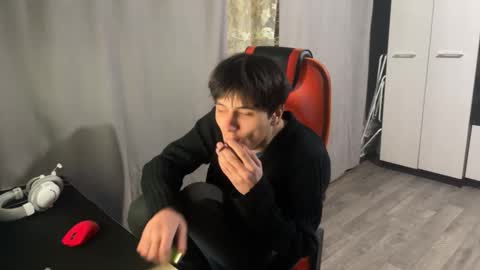 Snapshot of vialeras chatting on 02/25/26, 05:44 vialeras online show from 02/25/26, 05:44