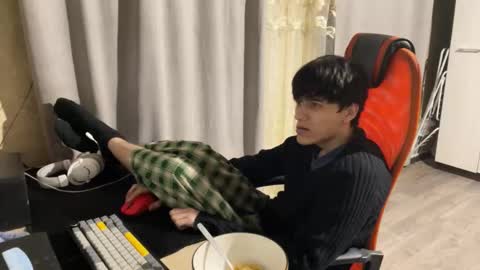 Snapshot of vialeras chatting on 03/01/26, 01:35 vialeras online show from 03/01/26, 01:35