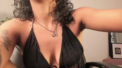 Vianka online show from 02/16/25, 06:32