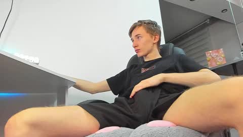 vibemygirl online show from 02/04/25, 01:27