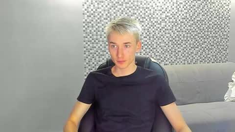 vibemygirl online show from 09/12/25, 01:11