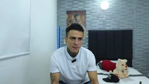 Victor cardenas online show from 12/21/24, 01:15