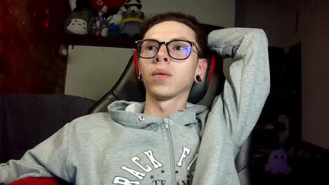 Vicent Brais online show from 02/08/25, 01:43