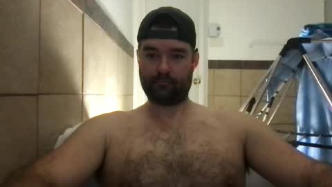 Snapshot of vich4444 chatting on 02/13/26, 01:45 vich4444 online show from 02/13/26, 01:45