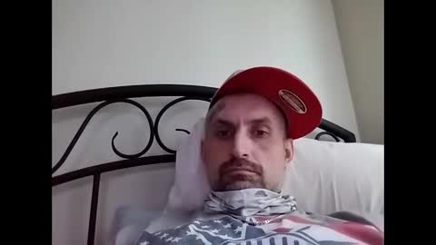 Snapshot of viciouzz1 chatting on 11/28/25, 09:50 viciouzz1 online show from 11/28/25, 09:50