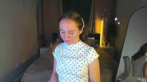 Snapshot of vicki_milles chatting on 07/18/26, 08:40 vicki_milles online show from 07/18/26, 08:40