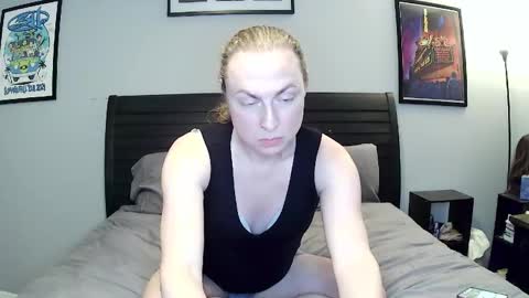 Vicki Stockings online show from 02/16/26, 02:29