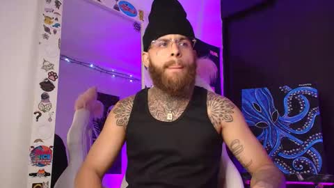 vickingcock7 online show from 12/17/25, 04:40