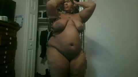 vickiryder56 online show from 11/11/25, 03:45