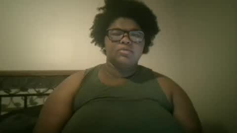 Snapshot of vickiryder56 chatting on 06/21/26, 02:25 vickiryder56 online show from 06/21/26, 02:25
