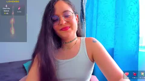 Vicky online show from 07/07/26, 08:13