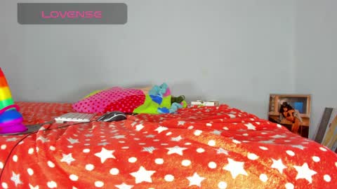 vicky manuela online show from 04/09/26, 06:19