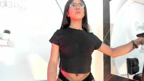 vicky_hottman online show from 11/28/25, 04:37