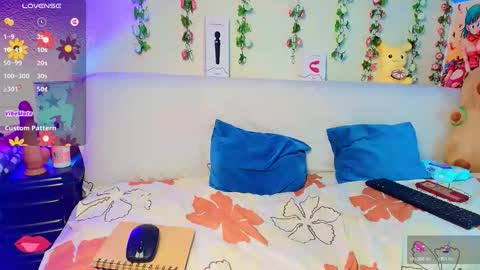 vicky_miller_05 online show from 11/27/25, 12:02