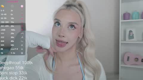 vickyfuckingdoll online show from 10/23/25, 11:03
