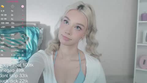 Snapshot of vickyfuckingdoll chatting on 02/13/26, 07:15 vickyfuckingdoll online show from 02/13/26, 07:15