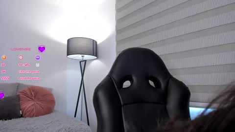 Victoria  online show from 02/16/25, 04:21