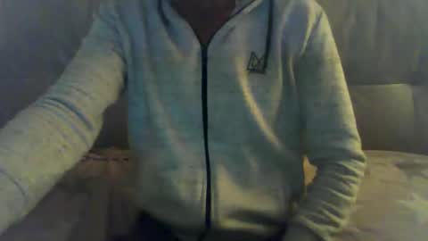 victor_1486 online show from 11/17/25, 08:58