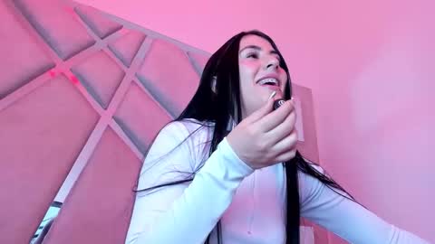 Snapshot of victoria_14_ chatting on 05/15/26, 03:57 Victoria online show from 05/15/26, 03:57