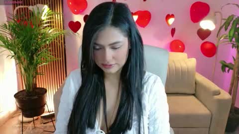 Snapshot of victoria___moon chatting on 02/14/26, 01:30 victoria online show from 02/14/26, 01:30