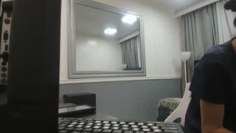 Victoria  grey  online show from 04/27/26, 07:34