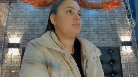 victorira online show from 12/17/25, 06:03