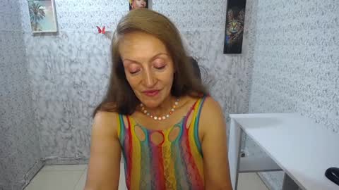 VICTORIA online show from 01/24/25, 12:42