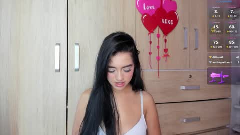 Victoria valentina  online show from 02/07/25, 12:09