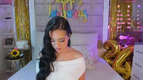 Victoria valentina  online show from 03/07/25, 06:33