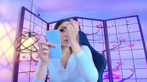  Victoria for you  online show from 10/10/25, 03:27