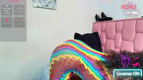 Victoria online show from 10/01/25, 03:34