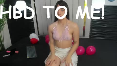 Victoria online show from 02/15/25, 12:11