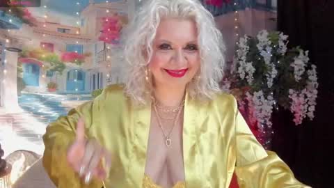 diorvictoria9 online show from 09/18/25, 05:59