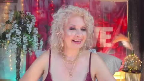 Snapshot of victoria_dior chatting on 04/28/26, 05:40 diorvictoria9 online show from 04/28/26, 05:40