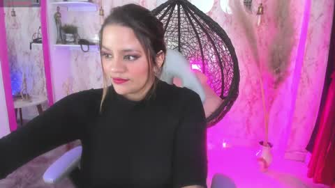 victoria_floyd1 online show from 01/30/25, 06:13