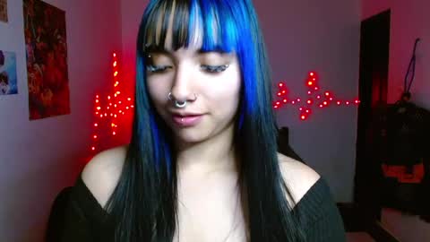 victoria online show from 04/19/26, 05:40