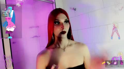 Snapshot of victoria_kastelo chatting on 09/20/25, 07:04 Victoria online show from 09/20/25, 07:04