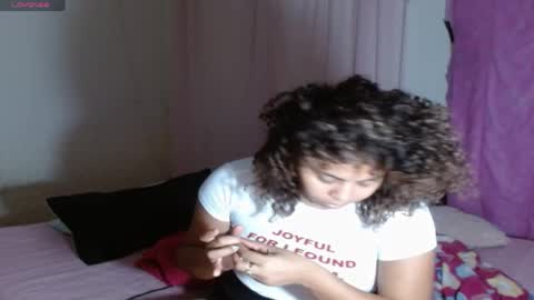 Snapshot of victoria_miler chatting on 06/04/26, 09:43 VICKY online show from 06/04/26, 09:43